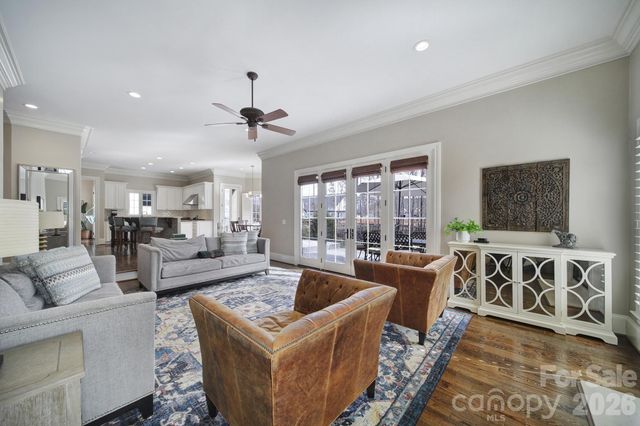 8000 Skye Lochs Drive, Waxhaw, NC 28173