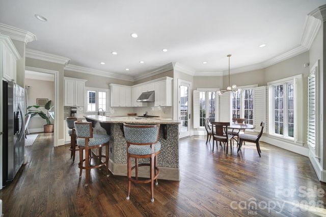 8000 Skye Lochs Drive, Waxhaw, NC 28173