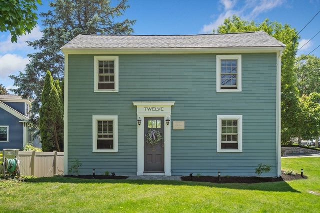12 Fern St, Lexington, MA 02421