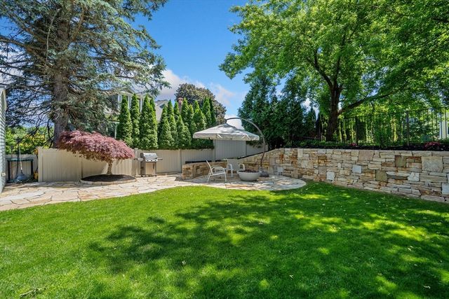 12 Fern St, Lexington, MA 02421