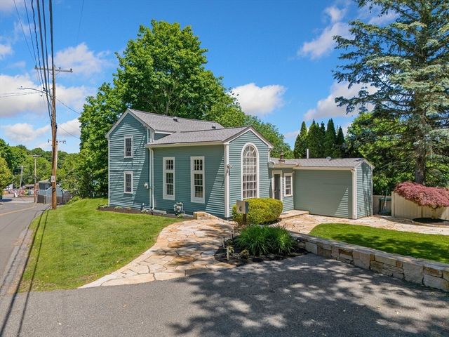 12 Fern St, Lexington, MA 02421