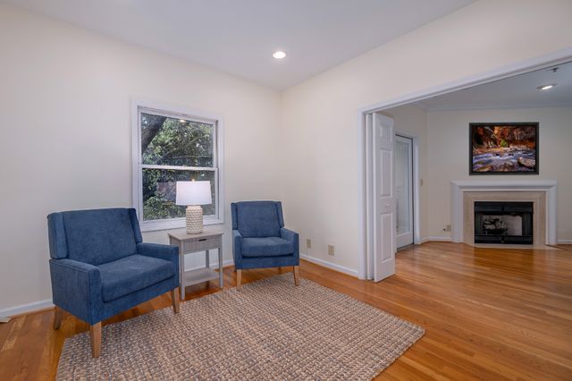 3818 West End Ave Apt 204, Nashville, TN 37205