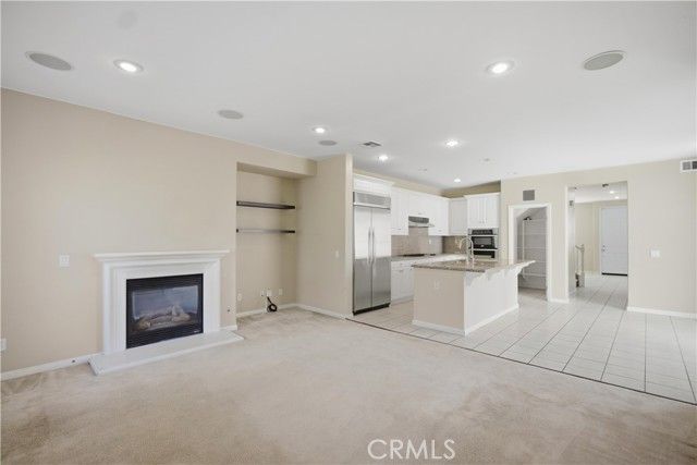 653 E Gardenia Drive, Azusa, CA 91702