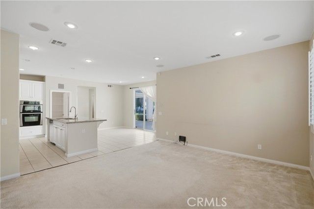 653 E Gardenia Drive, Azusa, CA 91702