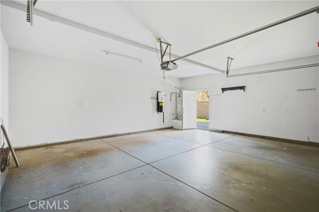 653 E Gardenia Drive, Azusa, CA 91702