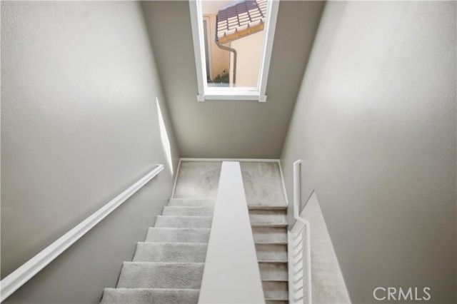 653 E Gardenia Drive, Azusa, CA 91702