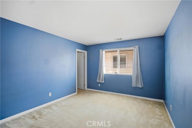 653 E Gardenia Drive, Azusa, CA 91702