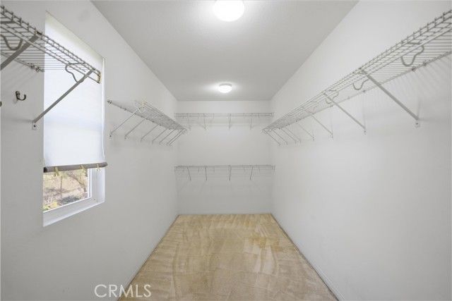 653 E Gardenia Drive, Azusa, CA 91702