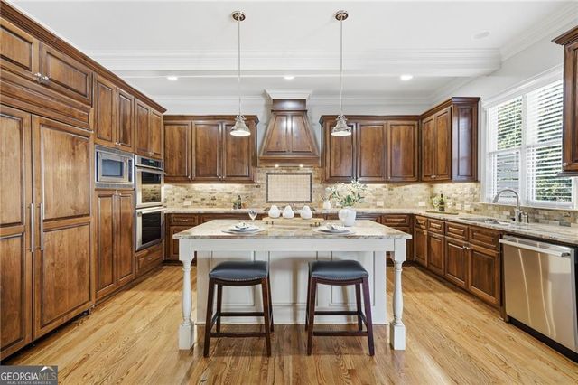 2615 Hillandale Circle, Cumming, GA 30041