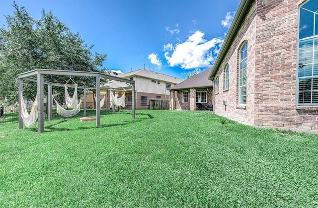 3403 E Cedar Hollow Drive, Pearland, TX 77584