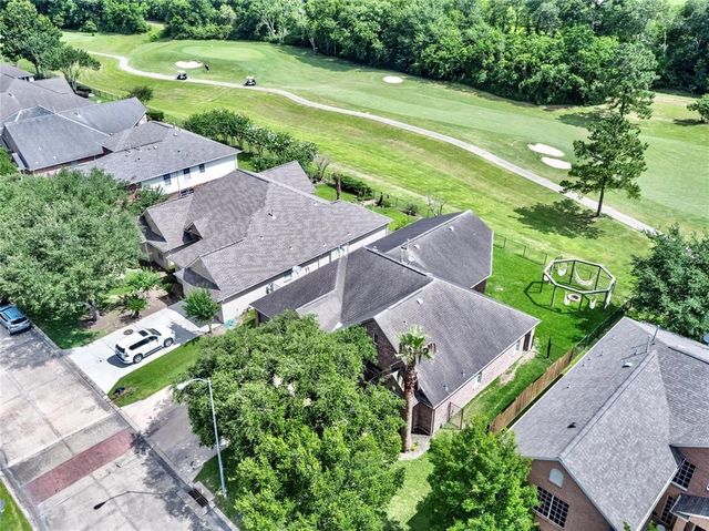 3403 E Cedar Hollow Drive, Pearland, TX 77584