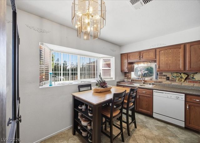 3920 Geist Avenue, Las Vegas, NV 89115