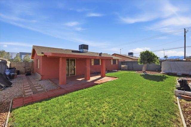 3920 Geist Avenue, Las Vegas, NV 89115