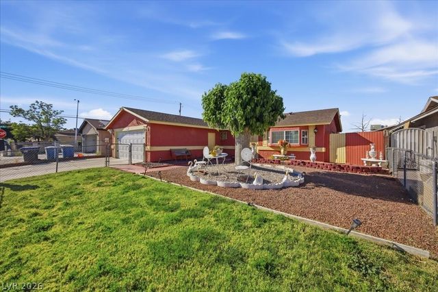 3920 Geist Avenue, Las Vegas, NV 89115