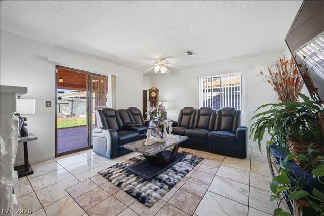 3920 Geist Avenue, Las Vegas, NV 89115