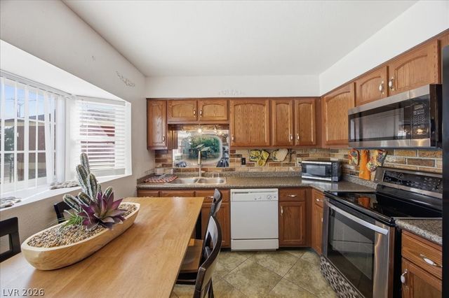 3920 Geist Avenue, Las Vegas, NV 89115