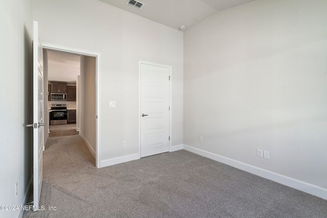 8345 HELMSLEY Boulevard, Jacksonville, FL 32219