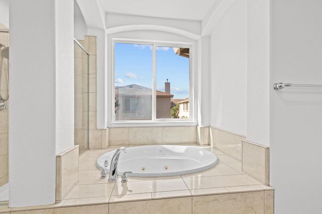 1551 Ainsworth Ln, Lincoln, CA 95648