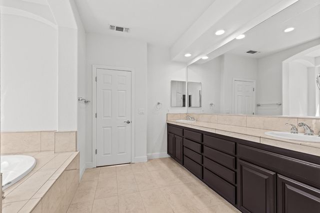 1551 Ainsworth Ln, Lincoln, CA 95648