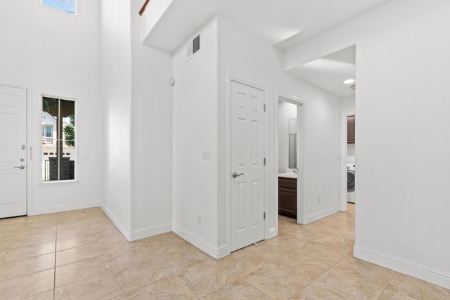 1551 Ainsworth Ln, Lincoln, CA 95648