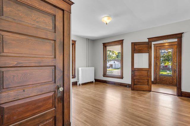 207 S Union Street, Tecumseh, MI 49286