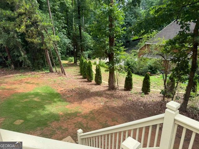 35 Parkview Trace Pass SW, Lilburn, GA 30047