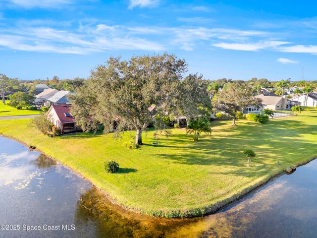 800 Spanish Wells Drive, Melbourne, FL 32940