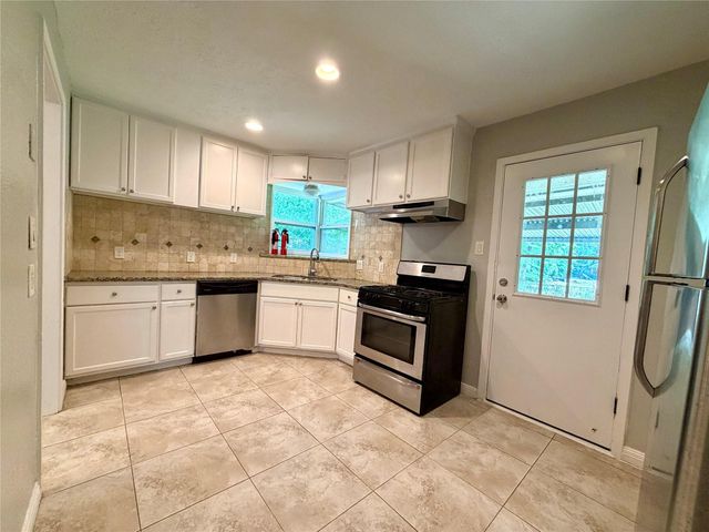 6637 Lozier Street, Houston, TX 77021