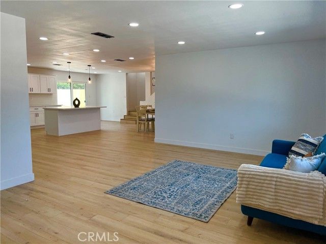 10594 Spruce, Bloomington, CA 92316