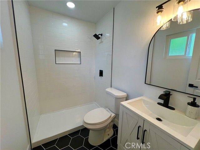 10594 Spruce, Bloomington, CA 92316