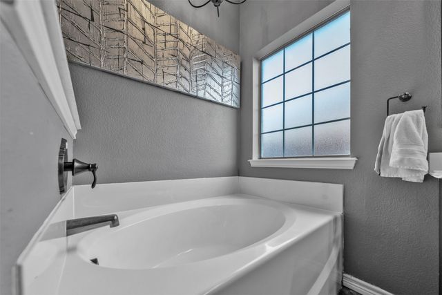 2168 Liriope Lane, Waxahachie, TX 75165