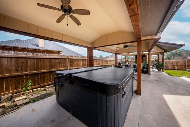 2168 Liriope Lane, Waxahachie, TX 75165