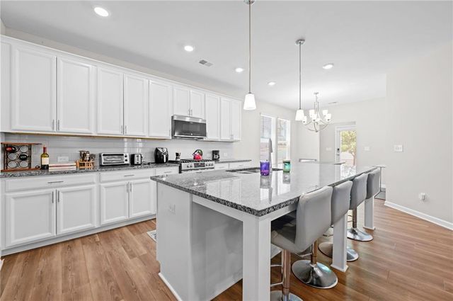 3469 Minister Alley, Scottdale, GA 30079