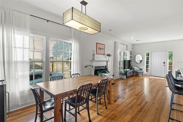 2101 W 10th ST, Austin, TX 78703