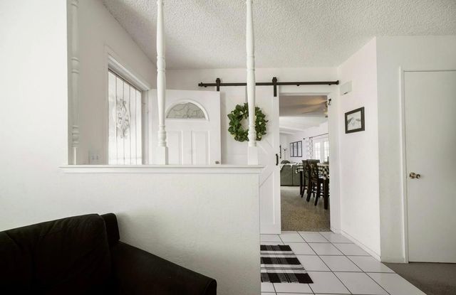 1725 Fairmont Avenue, Clovis, CA 93611
