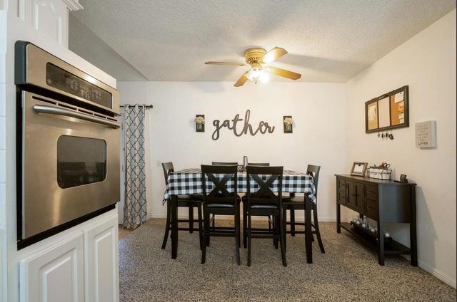 1725 Fairmont Avenue, Clovis, CA 93611
