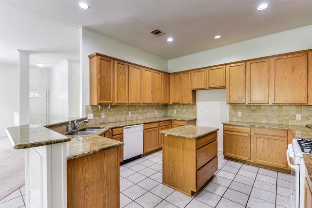 507 Tulane Drive, Waxahachie, TX 75165