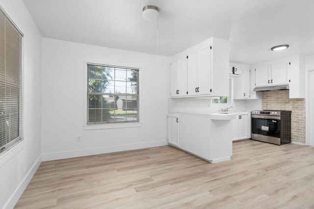 2971 Chestnut Ave, Merced, CA 95340