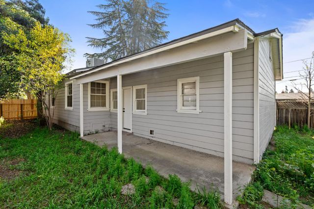 2971 Chestnut Ave, Merced, CA 95340