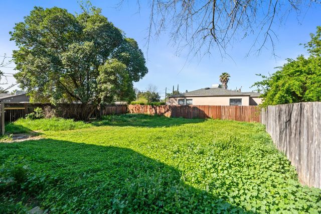 2971 Chestnut Ave, Merced, CA 95340