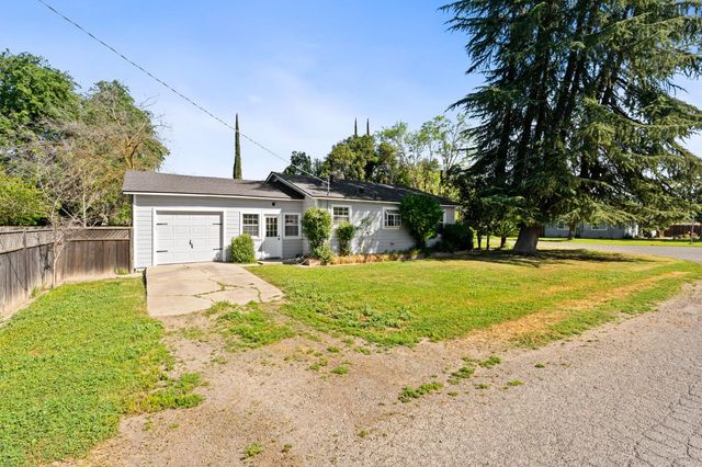 2971 Chestnut Ave, Merced, CA 95340