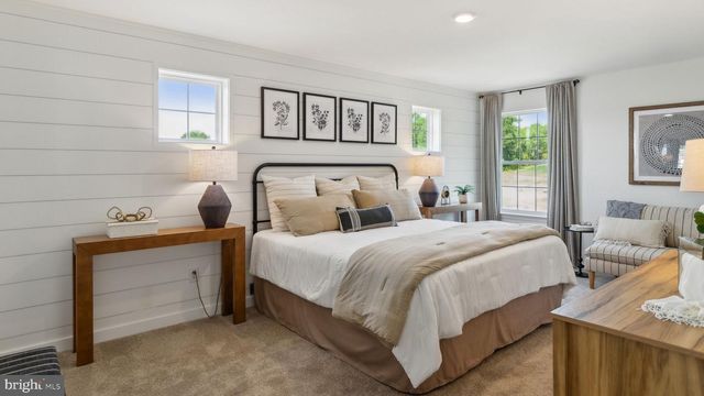 562 TROLLEY LANE, Sellersville, PA 18960