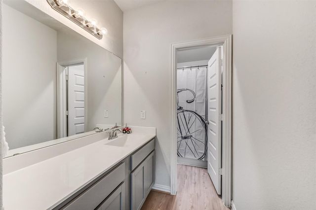 5330 Camerford Court, Alvin, TX 77511