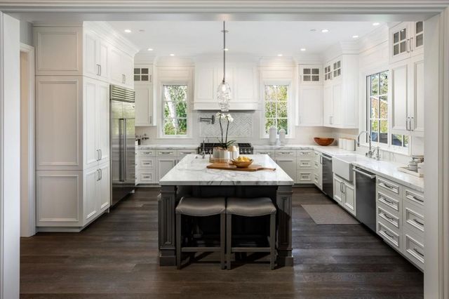 25501 Chapin Road, Los Altos Hills, CA 94022