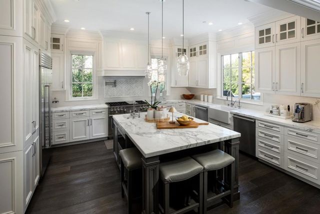 25501 Chapin Road, Los Altos Hills, CA 94022