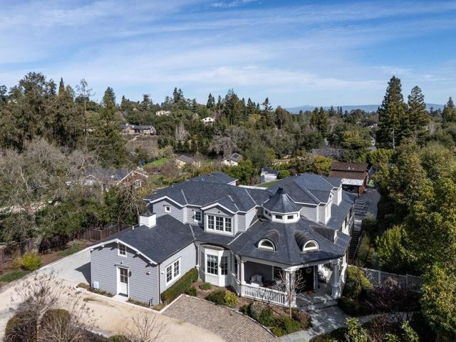 25501 Chapin Road, Los Altos Hills, CA 94022