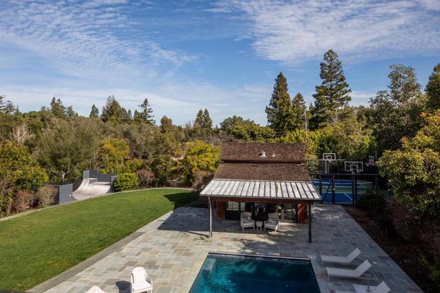 25501 Chapin Road, Los Altos Hills, CA 94022