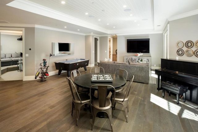 25501 Chapin Road, Los Altos Hills, CA 94022
