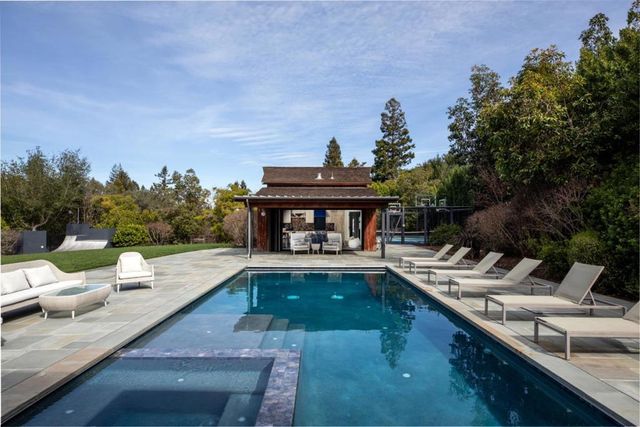 25501 Chapin Road, Los Altos Hills, CA 94022