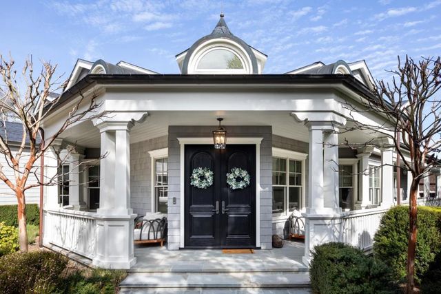 25501 Chapin Road, Los Altos Hills, CA 94022